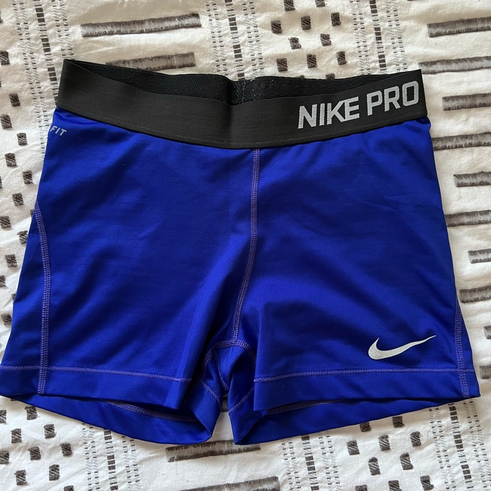 nike pro shorts
